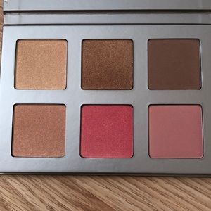 Iconic London Blaze Chaser Face Palette New!